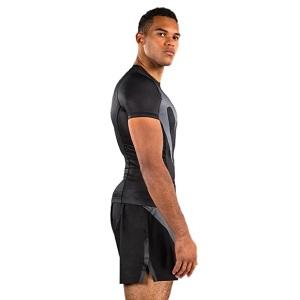Venum - Rashguard / No Gi / Short Sleeve / Schwarz-Silber / Small